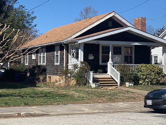 2nd image of 204 Belvedere Ave