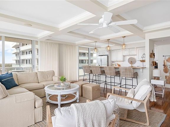5th image of 3554 Ocean Dr APT 804N