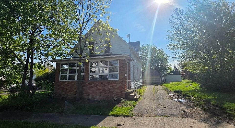 1st image of 55 Kosciuszko Ave