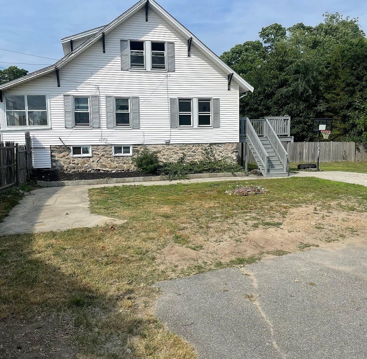 10 Millville Street, Salem, NH 03079 MLS 5005481 Zillow