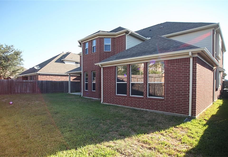 1st image of 614 Admiral Bay Ln