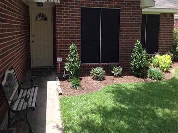 4th image of 2705 Sue St