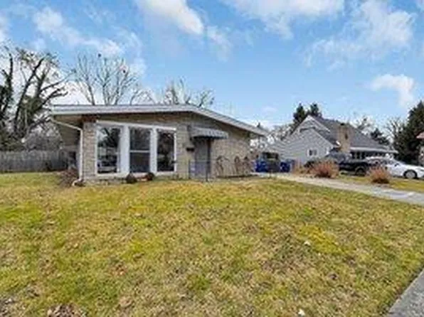 1606 Duffield Dr, Columbus, OH 43227