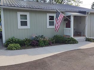 17 Pratt Rd, Manchester, NY 14504