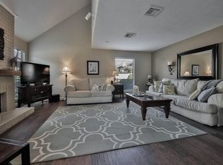 1908 Augusta Dr APT 20, Houston, TX 77057