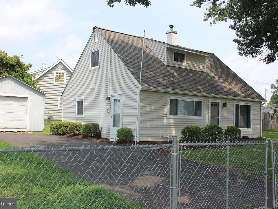 553 Doloro Dr