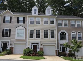 5432 Crabtree Park Ct, Raleigh, NC 27612