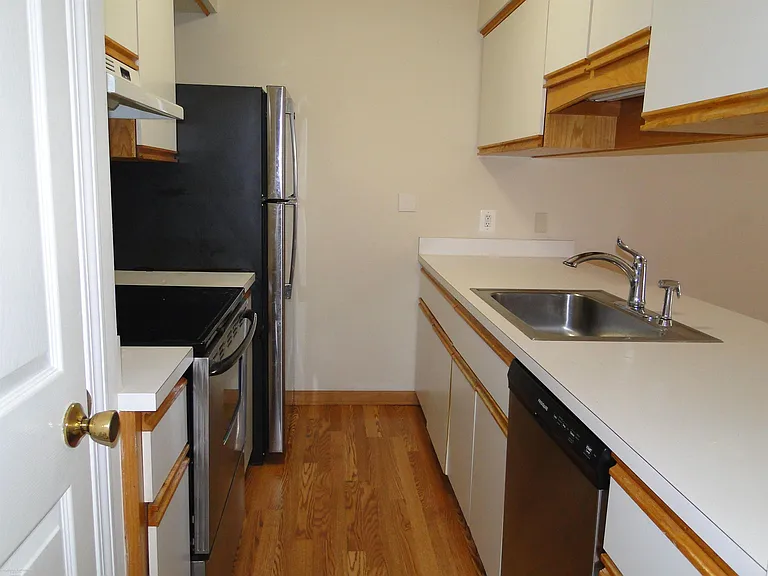 29842 Utica Rd — Photo 17