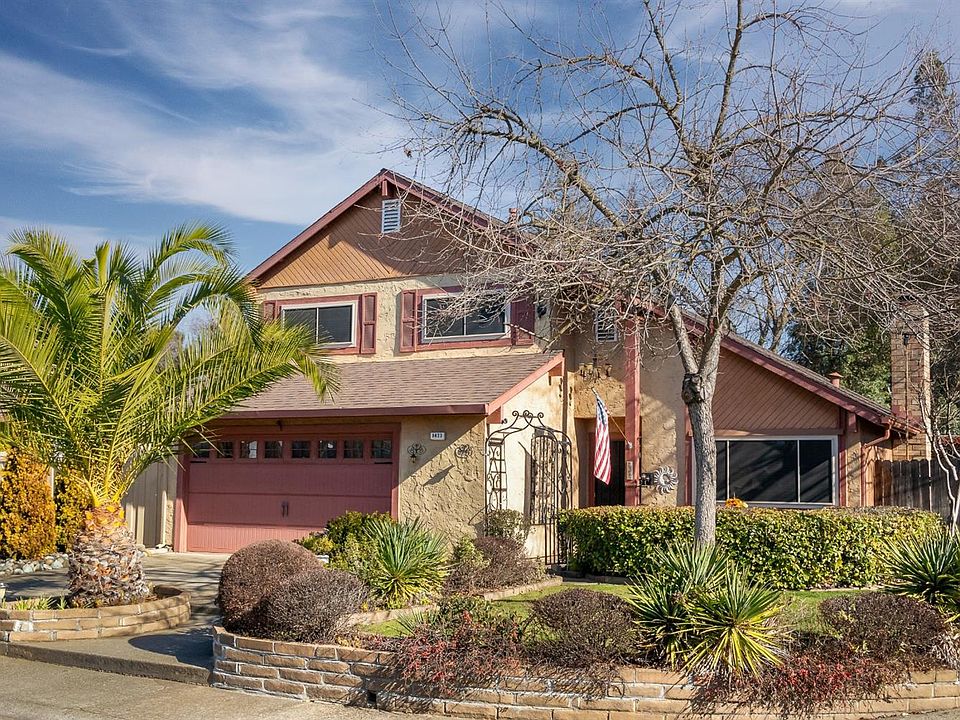 1st image of 8473 Juglans Dr