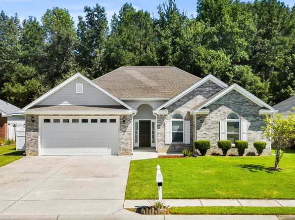 117 Jessica Lakes Dr., Conway, SC 29526
