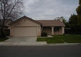 1st image of 5431 E Kaviland Ave