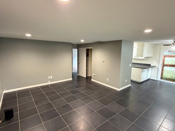 (undisclosed Address)