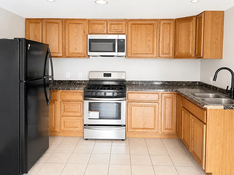 57th Pl W — Photo 4