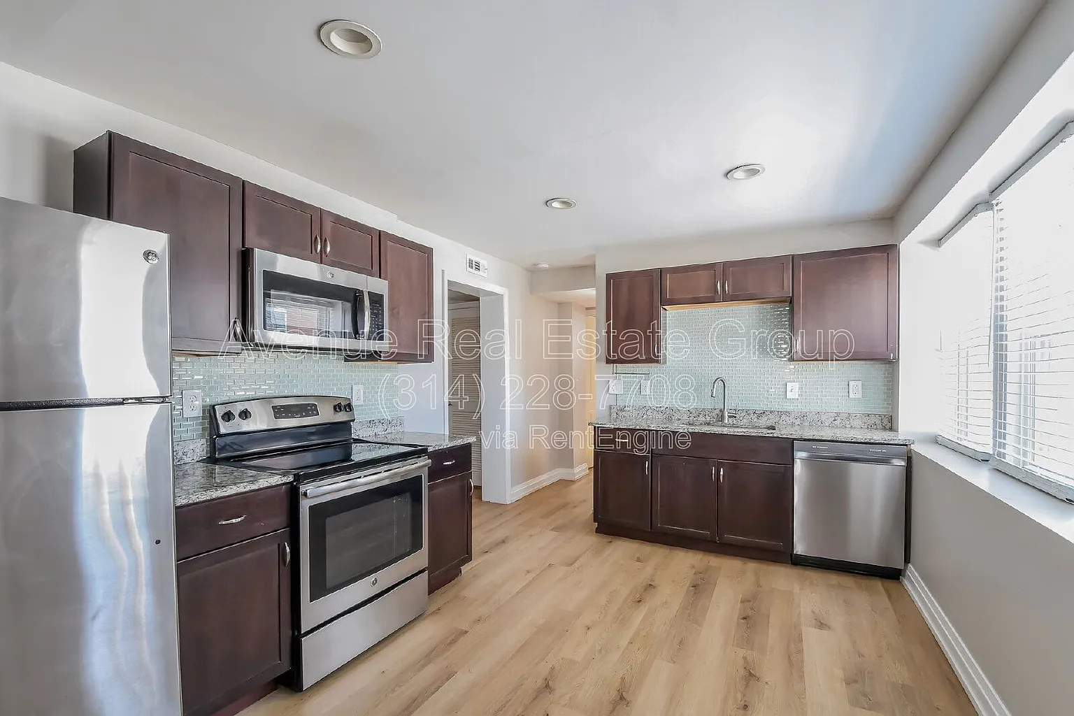4370 Swan Ave Unit A photo 1