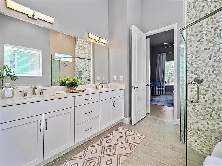 55 Atlantic Dr — Photo 31