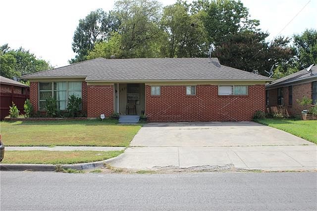 1st image of 1811 Oldfield Dr