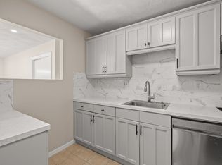 Summerset Grove Condominium, Stoughton, MA 02072