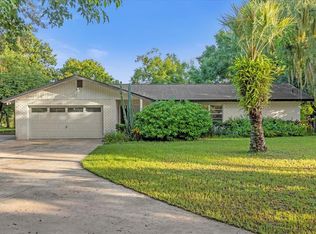 17 Valencia Cir, Debary, FL 32713
