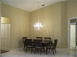 5th image of 4557 Carlton Golf Dr