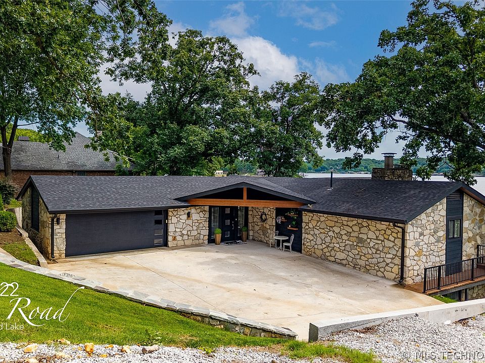 1st image of 34722 Beach Rd