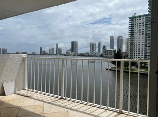 Eden Point North Condo, North Miami Beach, FL 33160