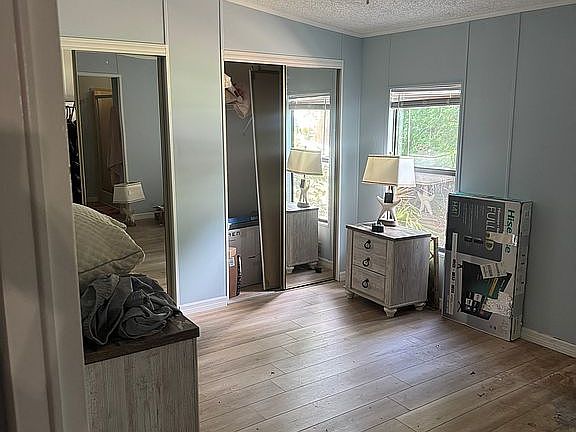 4th image of 19398 Tarpon Woods Ct