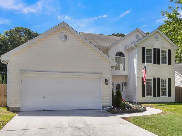3245 Heathland Way, Mount Pleasant, SC 29466