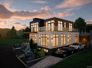 25 Sunnyside Avenue, Brooklyn, NY 11207