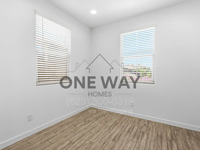 2962 E Mohave Ln — Photo 16