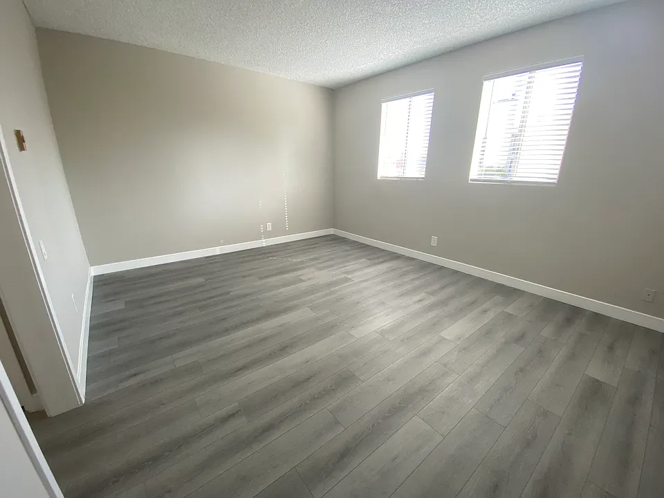 11858 Goshen Ave Unit 207 bedroom