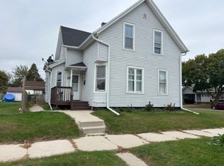 2006/2008 S 11th St, Sheboygan, WI 53081