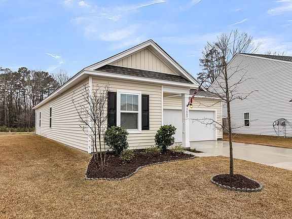 2nd image of 5009 Larken Ct