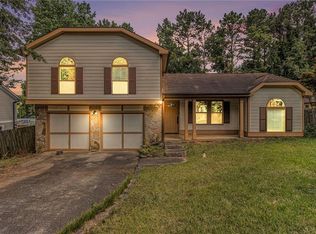 5430 Nathan Dr NW, Lilburn, GA 30047
