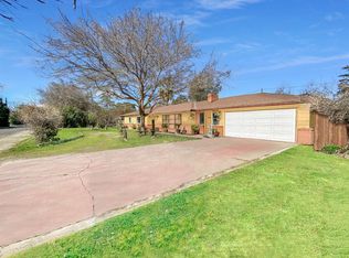 929 E Gettysburg Ave, Fresno, CA 93704