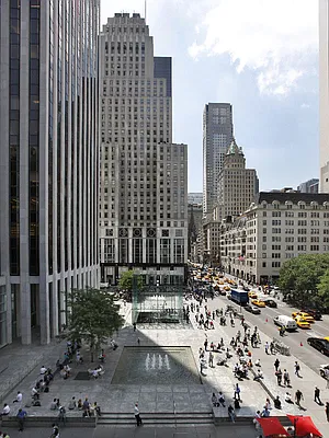 Sold by Sotheby's International Realty | media 4