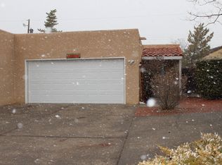 8607 Comanche Rd NE #A & B, Albuquerque, NM 87111