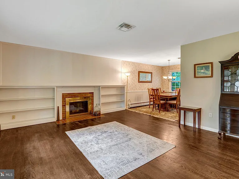 5315 Summit Dr — Photo 12