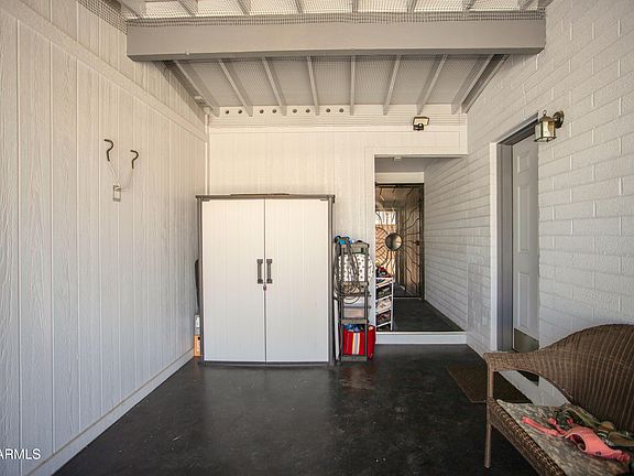 5th image of 116 E MARTIN Drive
