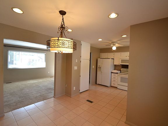 5th image of 5525 Escondido Dr
