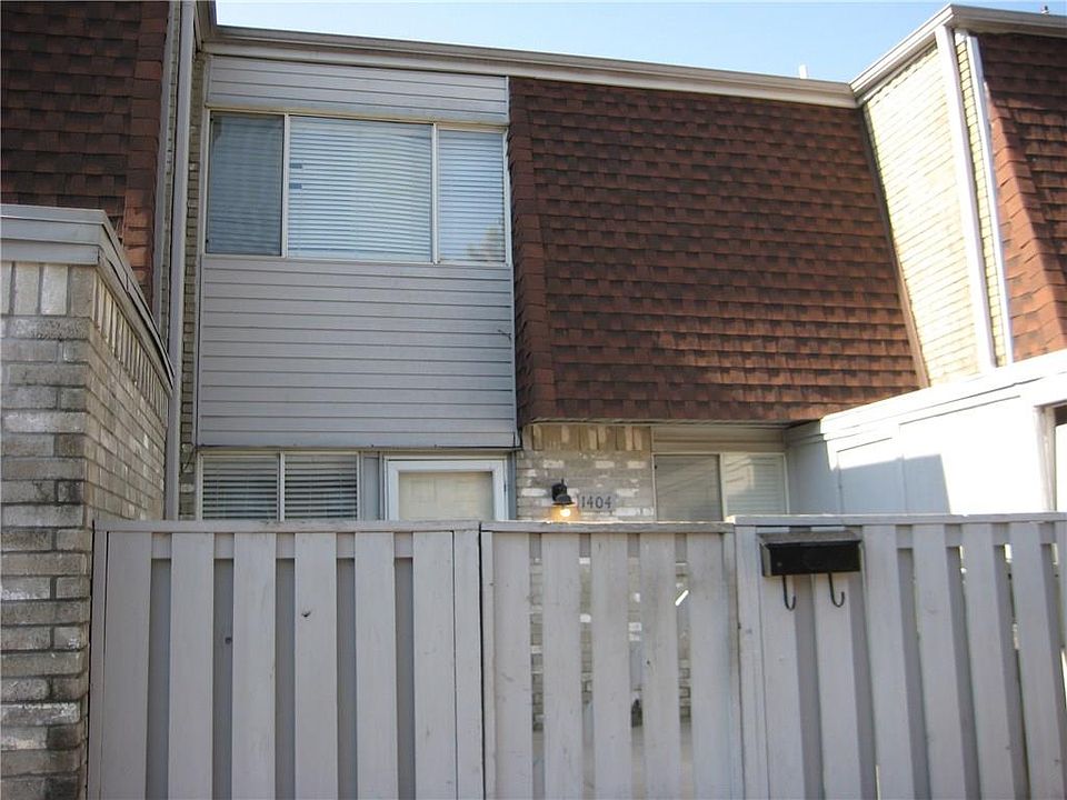 1st image of 1404 Bill Carroll Dr
