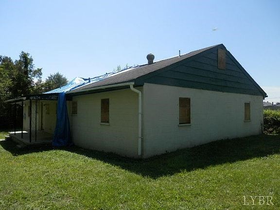 2nd image of 1810 Ozone Ct #1812