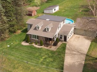 5034 Meese Rd NE, Louisville, OH 44641