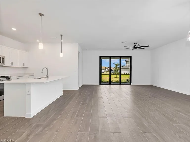 21110 Verawood Loop — Photo 5