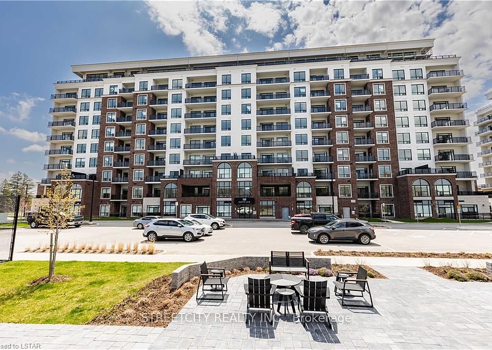 1st image of 480 Callaway Rd #915