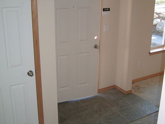 Entrance in 2005 (no carpet laid then)