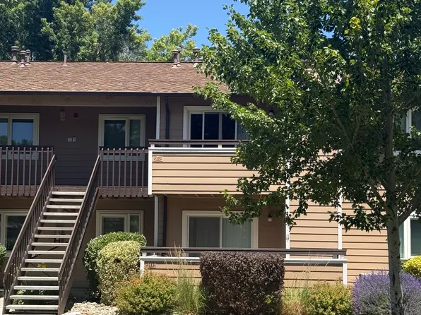 530 E Patriot Blvd, Reno, NV 89511