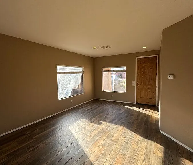 9450 W Quail Ave — Photo 4