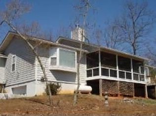 770 Crooked Creek Conn, Young Harris, GA 30582