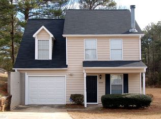 6004 Homestead Cir, Rex, GA 30273