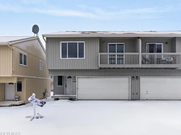 13800 Hunterwood Ln #126, Eagle River, AK 99577